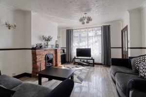 Lounge- click for photo gallery